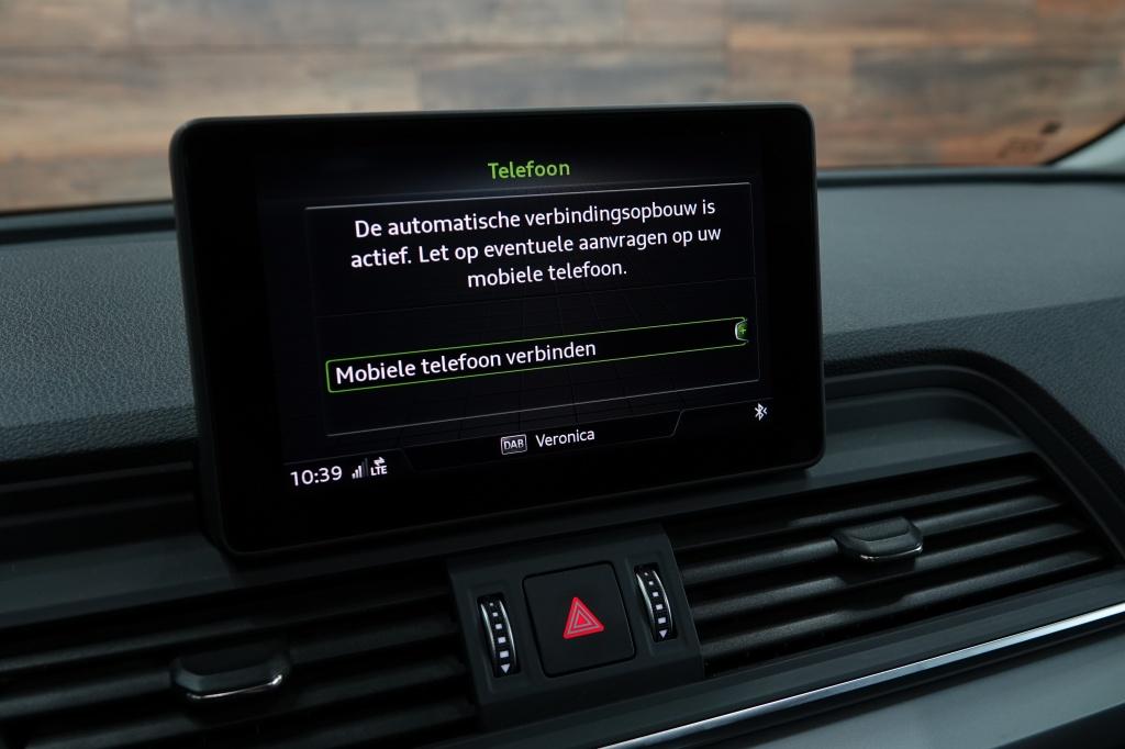 Audi Q5 2.0 quattro hybride | pano | luchtvering | led |