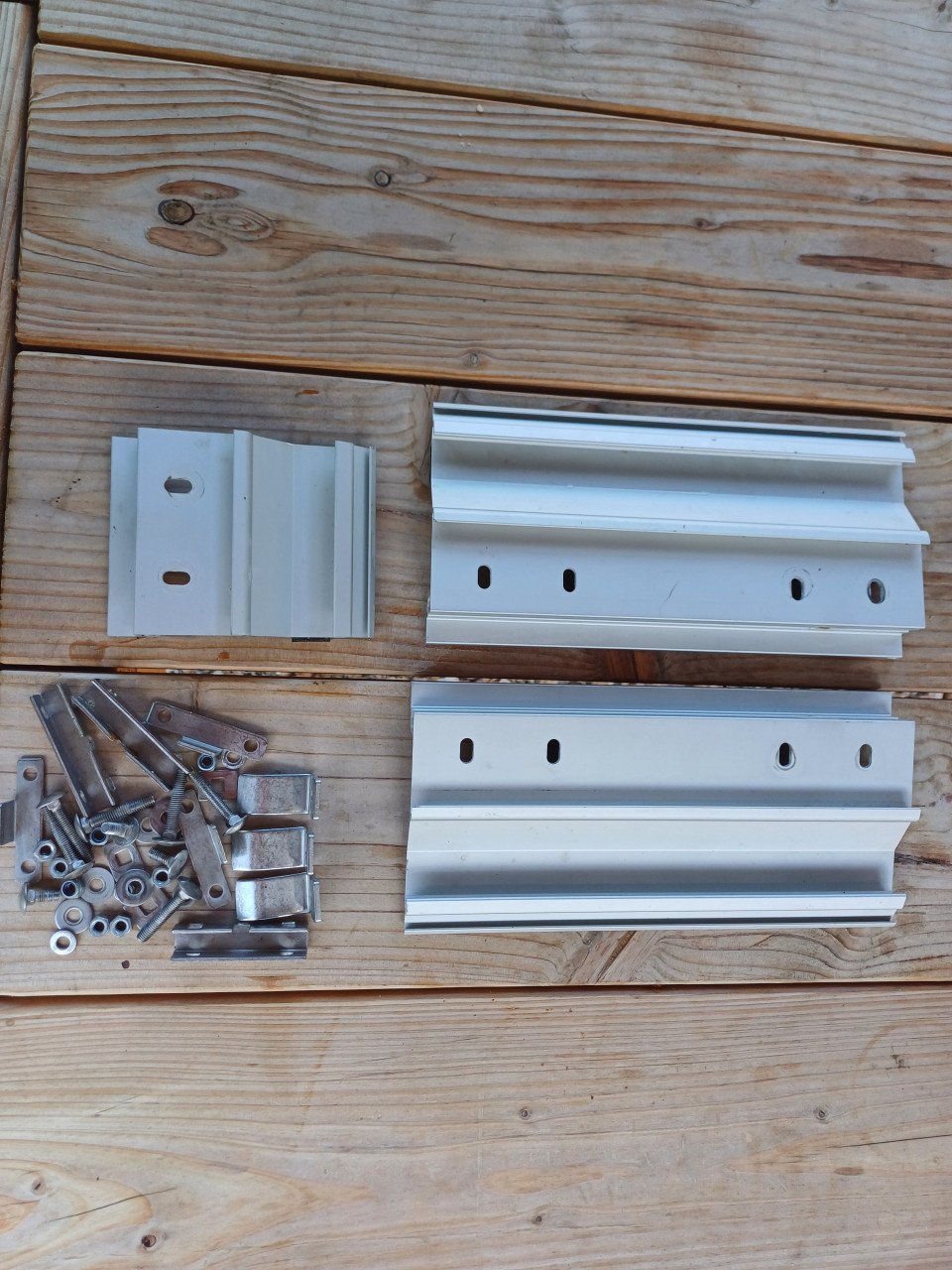 Thule Omnistor luifel 6300 incl dak adapters