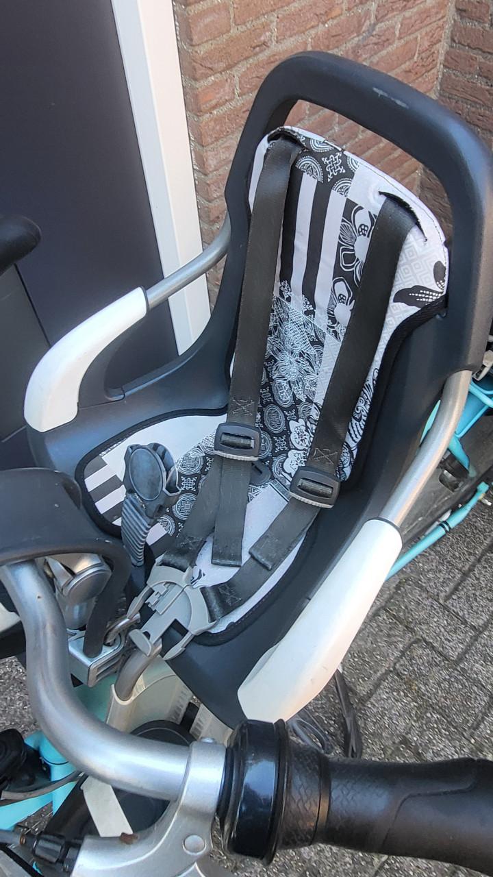 Qibbel voorzitje/ fiets stoeltje incl. windscherm