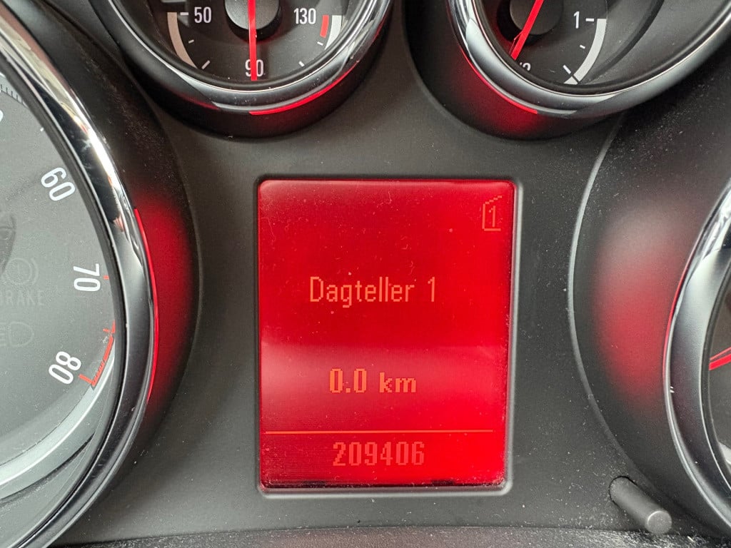 Opel Astra 1.4 turbo edition