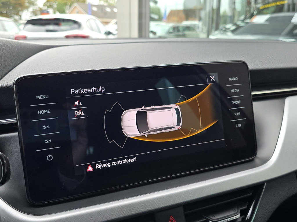 Skoda Kamiq 1.0 tsi selection virtual cockpit carplay navigatie pdc v+a sto