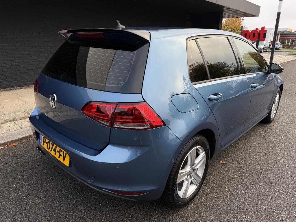 Volkswagen Golf 1.4 tsi highline // goed uitgeruste automaat //