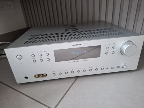Grundig Cinio AVR 5200 DD 650 Watt.