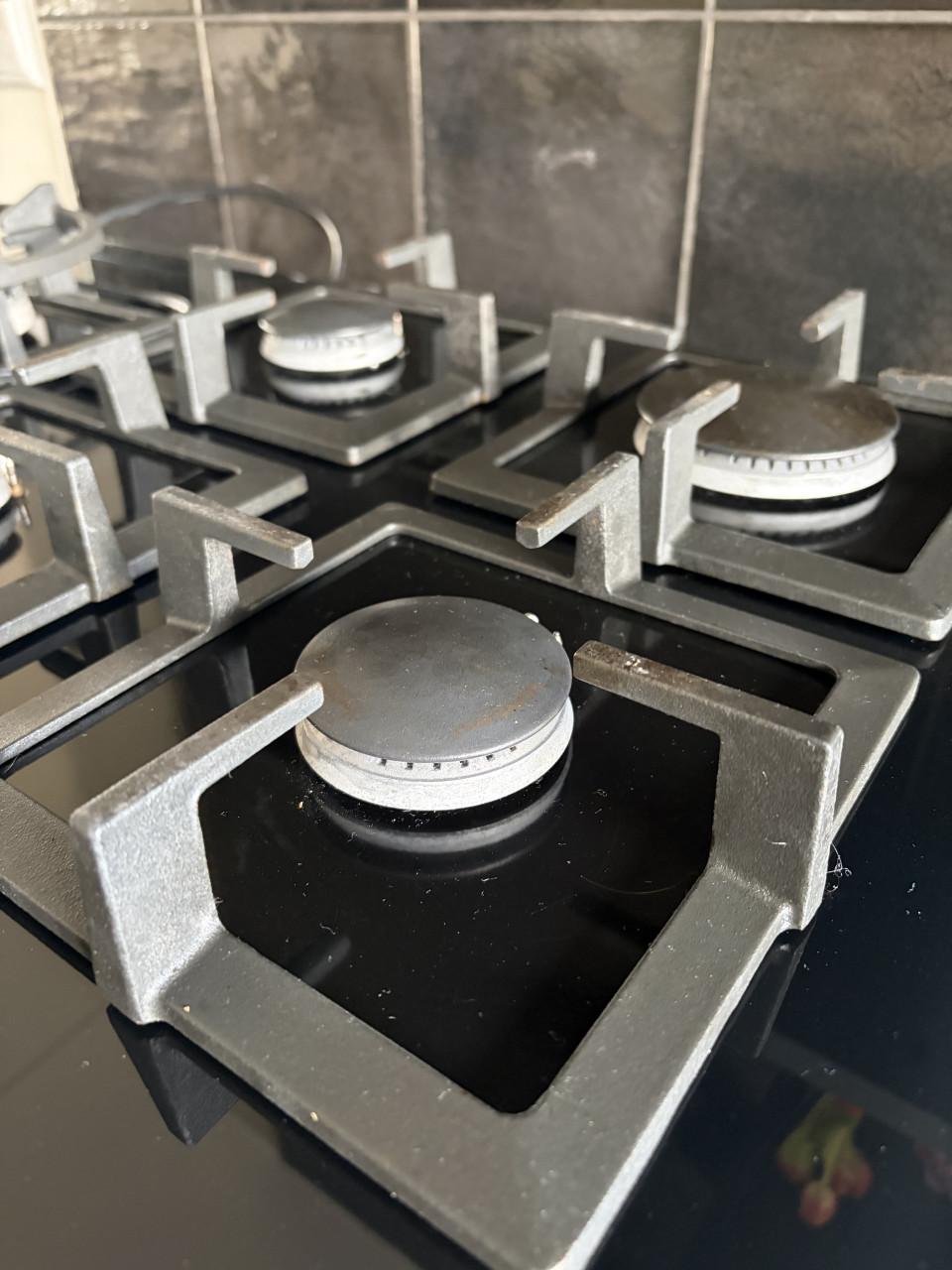 Siemens 5-pits gaskookplaat met wokbrander – zwart glas