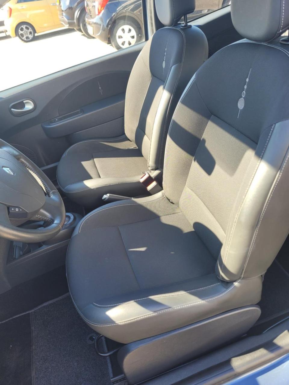 Renault Twingo 1.2-16v night & day automaat