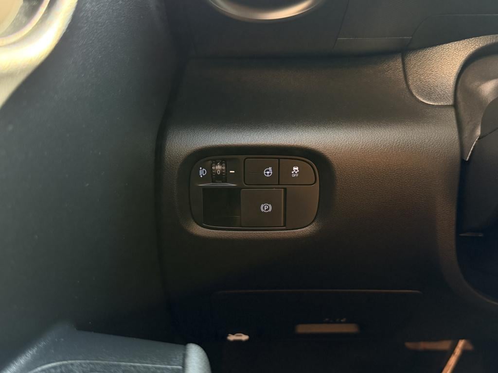 Hyundai Inster evolve plus 49 kwh apple/android carplay | lm-velgen |stoelv