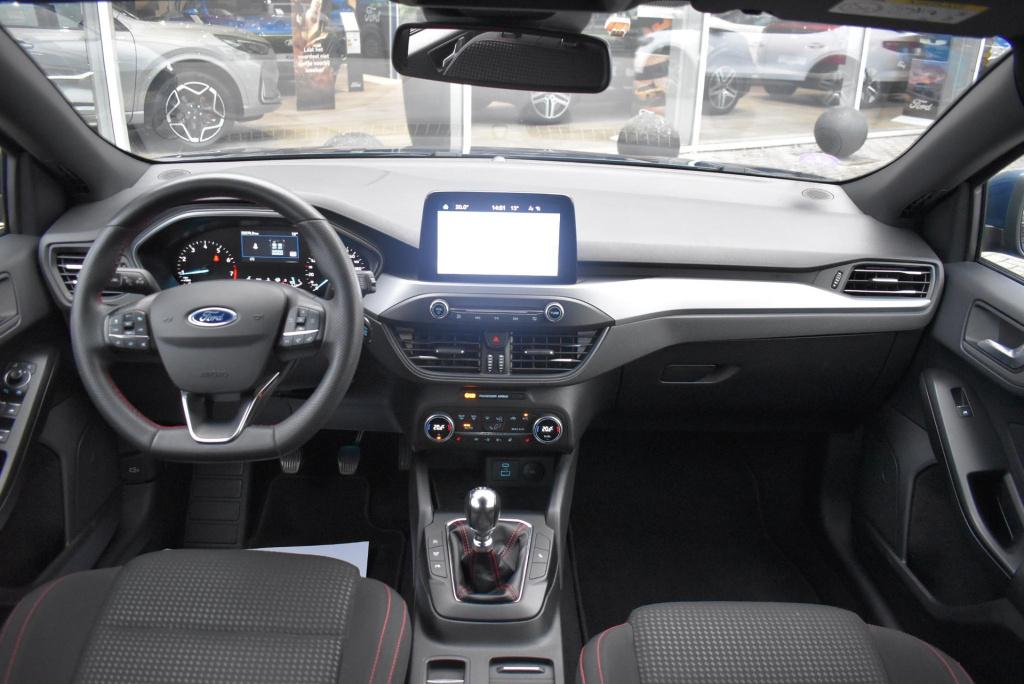 Ford Focus 1.0 ecoboost hybrid 155 pk st line style