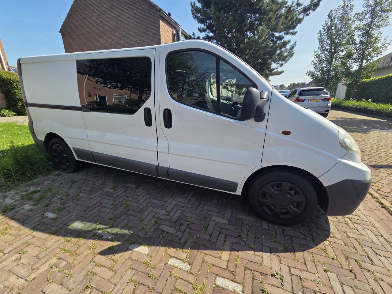 Renault trafic t29 2.0dci 66kw l2h1 e4 2007