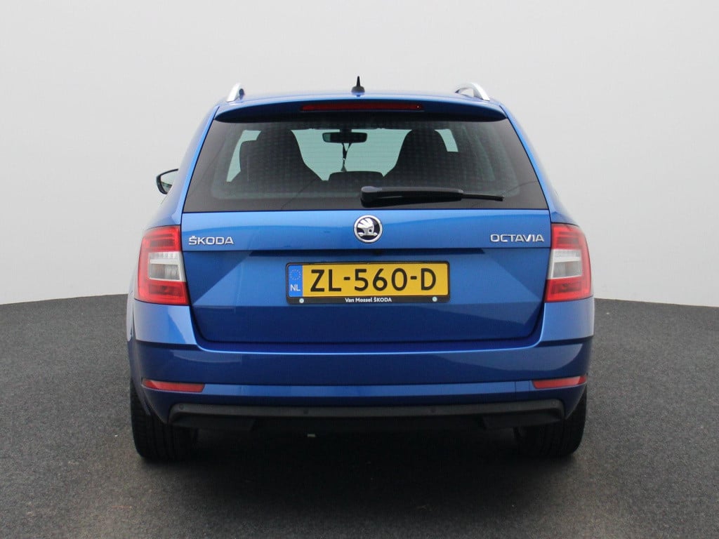 Skoda Octavia combi 1.0 tsi greentech ambition business | lmv | trekhaak | 