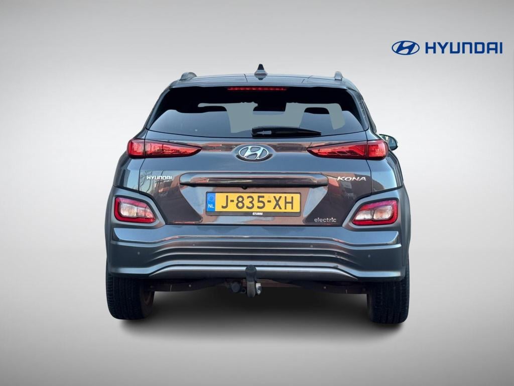 Hyundai Kona ev fashion 64 kwh soh 96%, 3-fase lader