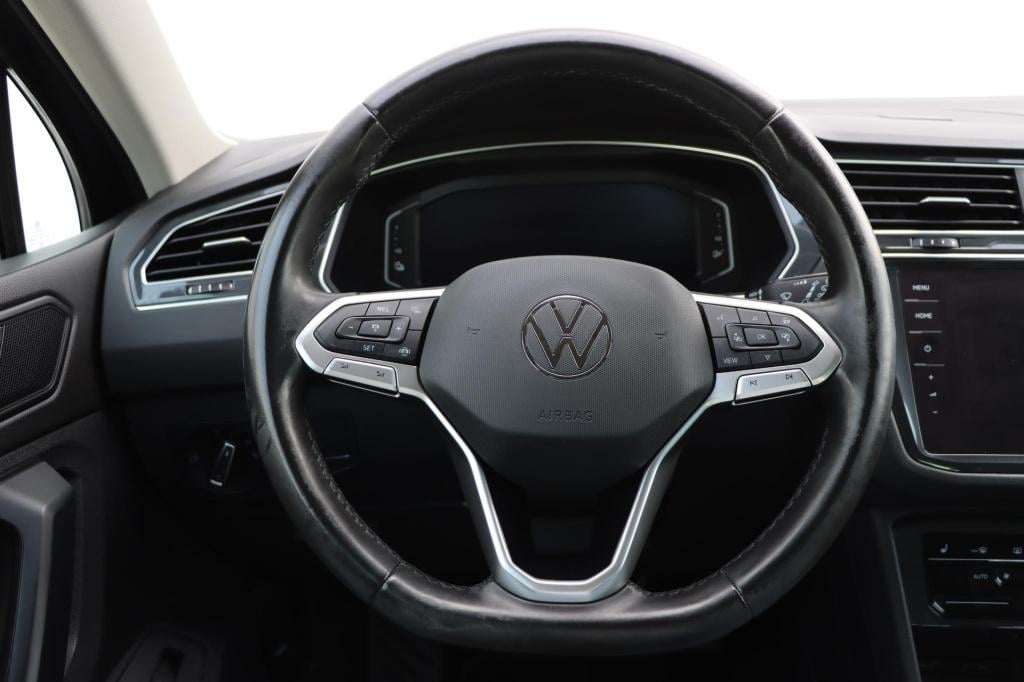 Volkswagen Tiguan 1.4 tsi ehybrid life business 245pk dsg6 | soh 87,1% |