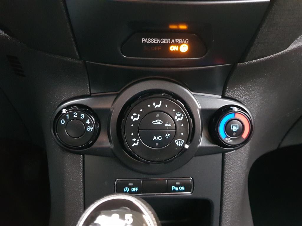 Ford Fiesta style ultimate 1.0