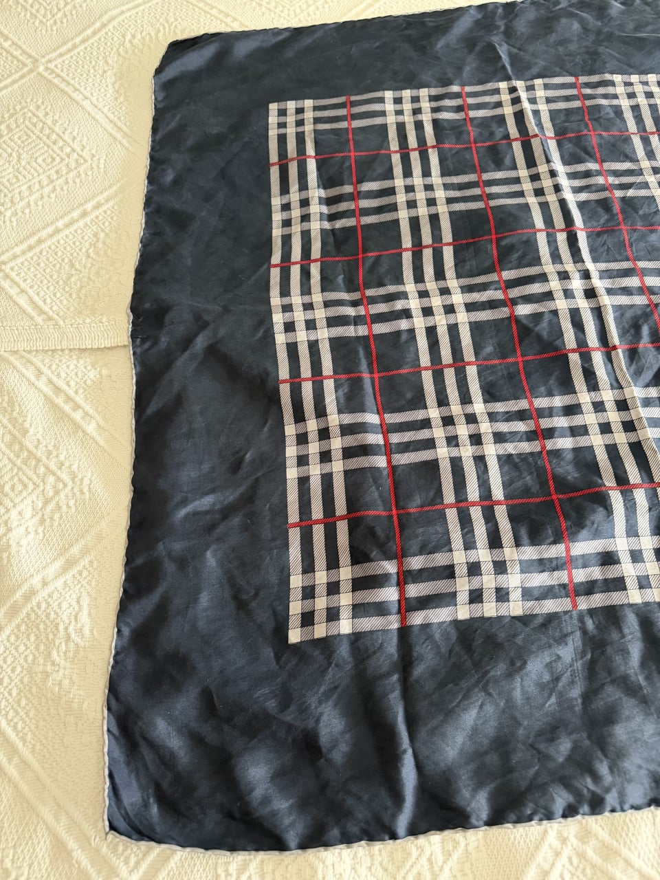 Burberry’s zijde sjaal 73x73