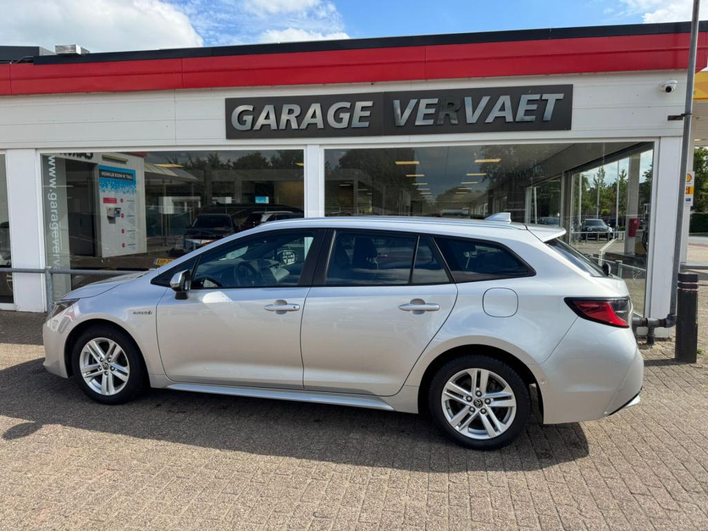 Toyota Corolla Touring Sports 1.8 hybrid dynamic