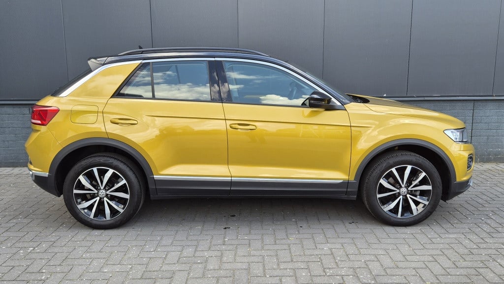 Volkswagen T-roc tsi style business*led*pano*blind-spot*clima*lane-ass*beat