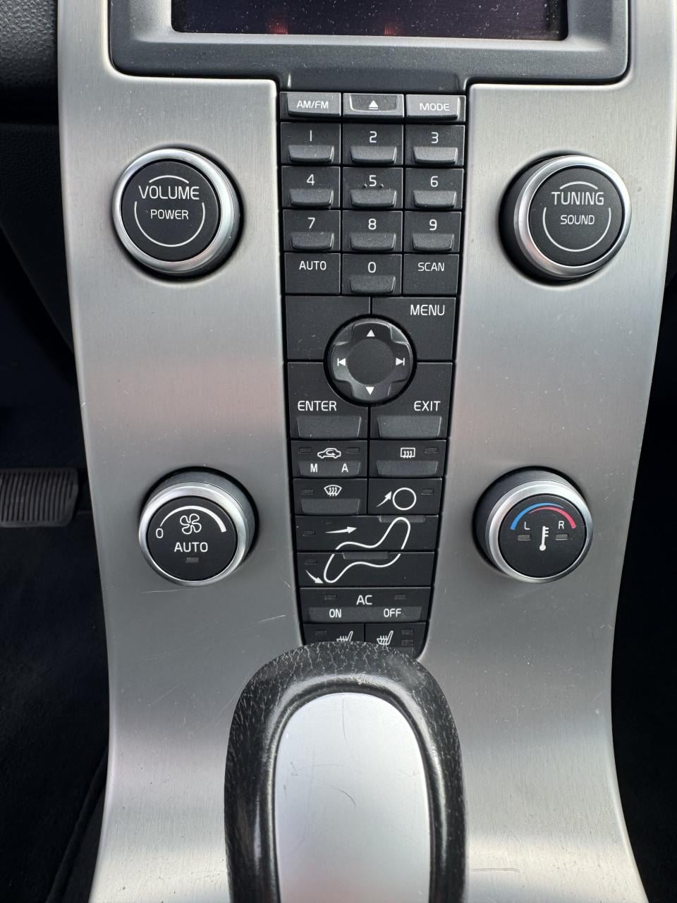 Volvo C70 2.4i Momentum Automaat | 2007 | 127.000 km | Dealer onderhouden