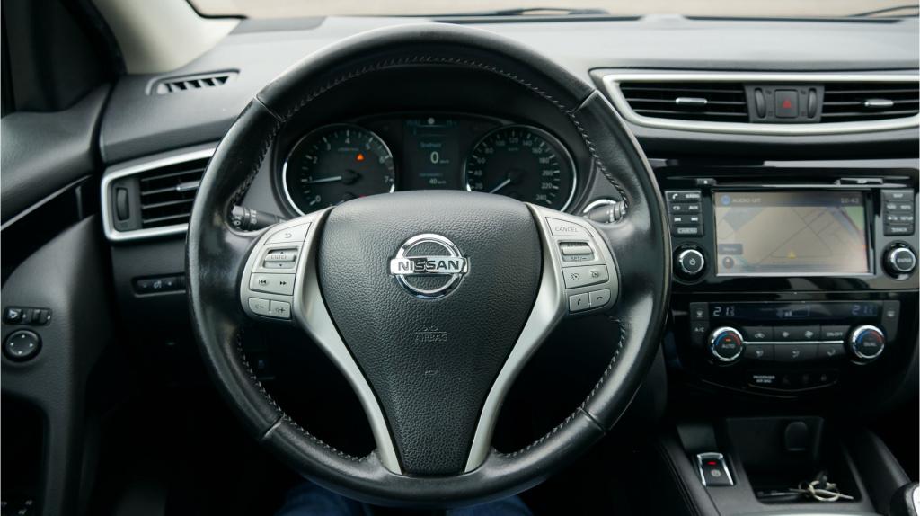 Nissan Qashqai 1.2 n-connecta rijklaar incl garantie