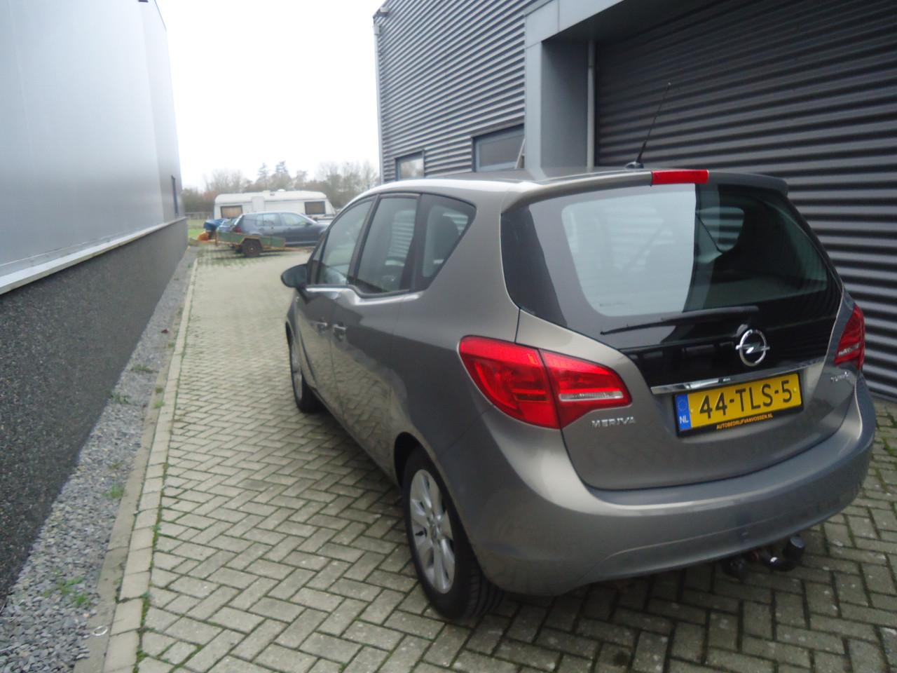OPEL MERIVA 14 TURBO 120PK COSMO