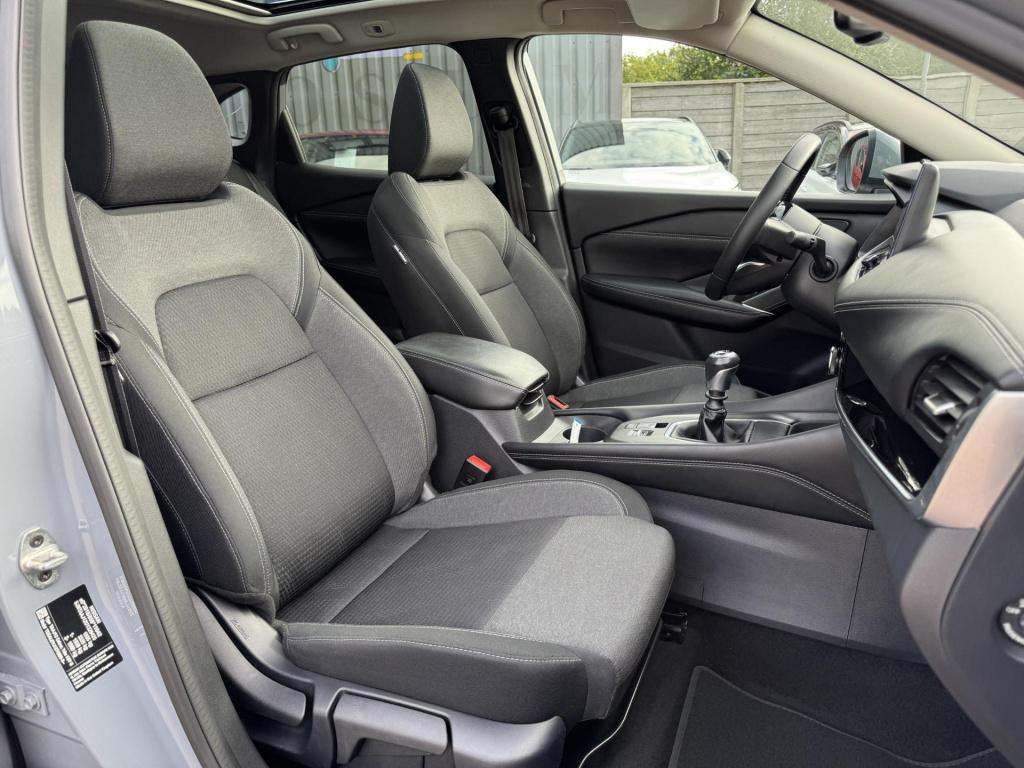 Nissan Qashqai 1.3 mhev n-connecta