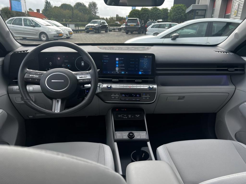 Hyundai Kona 1.6 gdi hev comfort smart, camera, carplay enz.. nieuwstaat!!