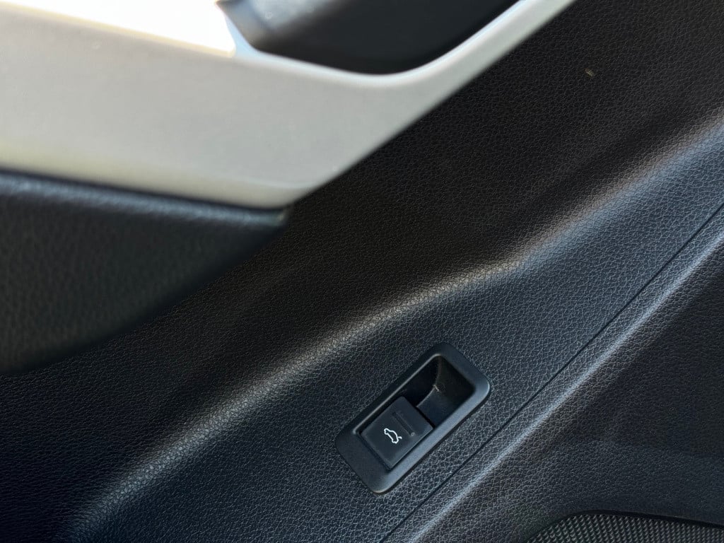 Audi Q3 35 tfsi advanced * matrix led * keyless * trekhaak
