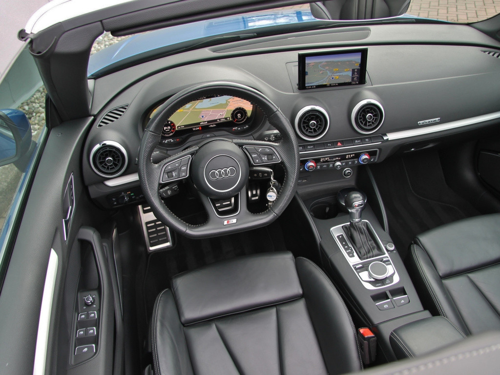 Audi A3 cabriolet 2.0tfsi 190pk quattro s-tronic | s-line | leder