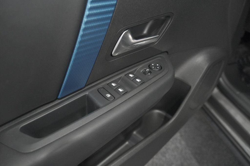 Citroen Ë-c4 feel pack 50 kwh | camera | navigatie | parkeersensoren | stoe