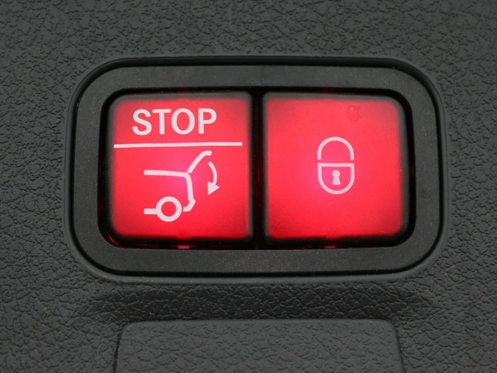 Mercedes-Benz Cla shooting brake 250 e amg plug-in hybride amg line | night