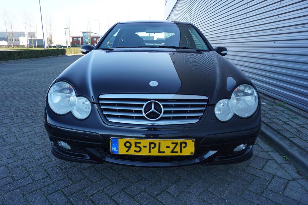 Mercedes-Benz C-Klasse sportcoupé 180 k. automaat - airco / cruise / elektr
