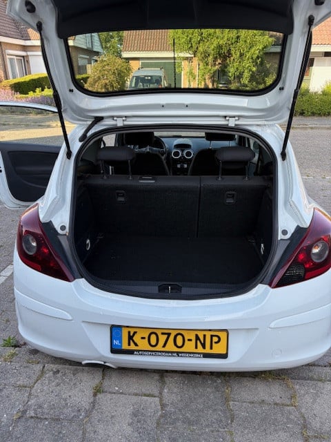 Opel Corsa 2010 Wit Nürburgring Edition