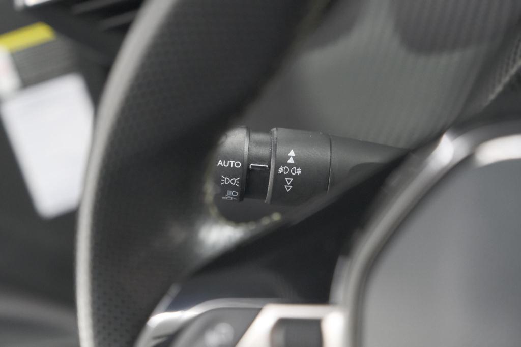 Peugeot 2008 puretech 130 gt-line | camera | adaptieve cruise control | all