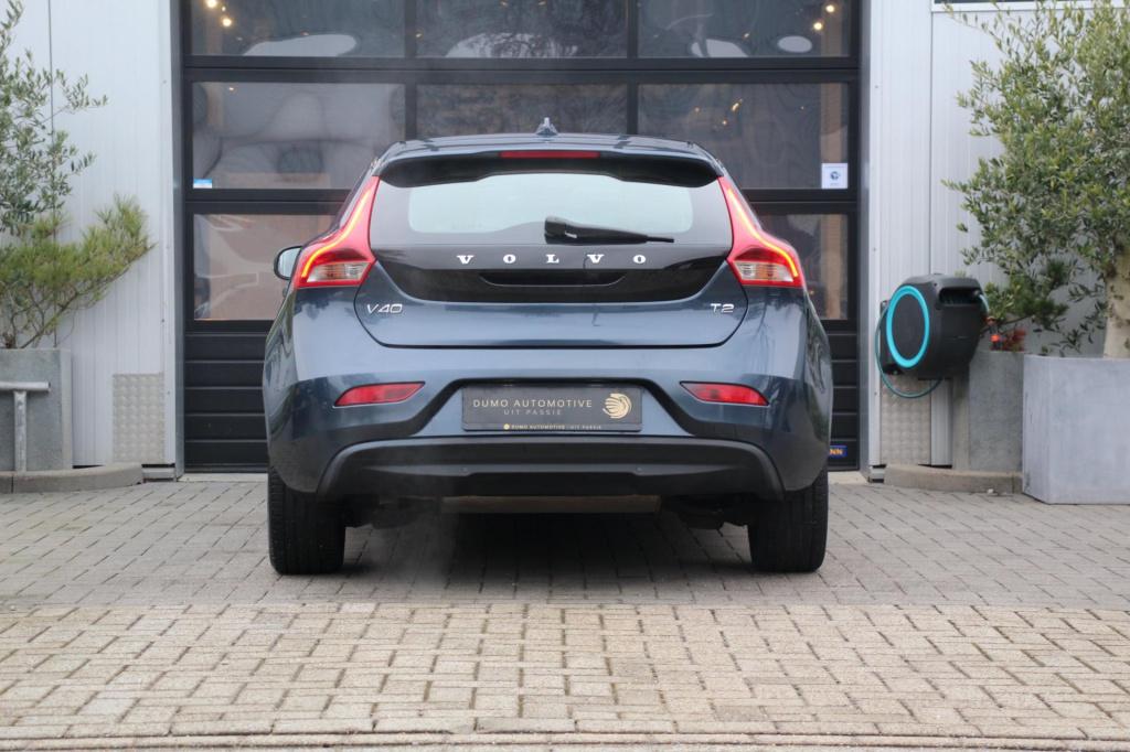 Volvo V40 1.5 t2 signature edition - leder - automaat - panoramadak - camer