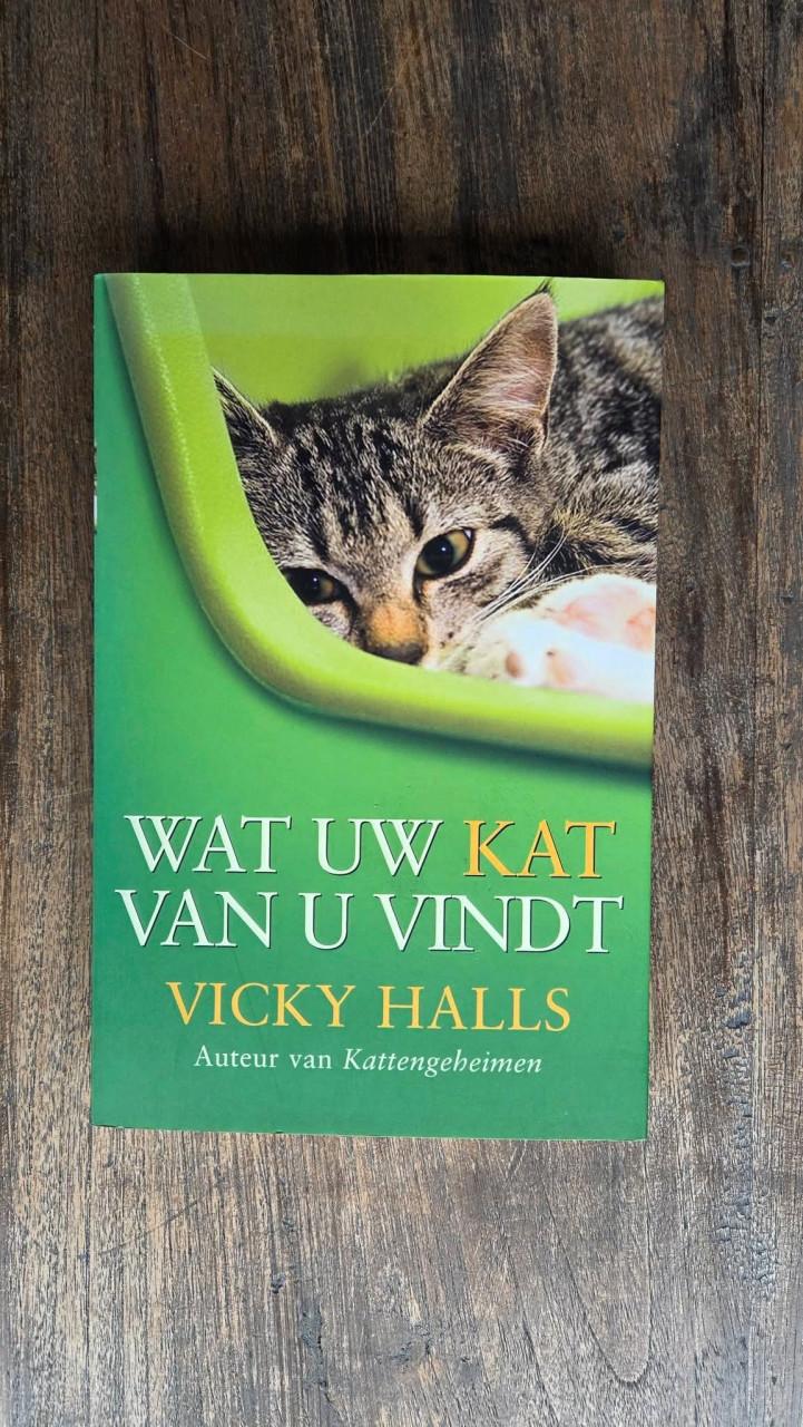 🐈3 boeken van kattengedragsdeskundige Vicky Halls.