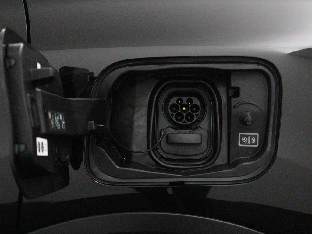 Citroen Ë-c4 feel 50 kwh | rijklaar | parkeersensoren achter | camera achte
