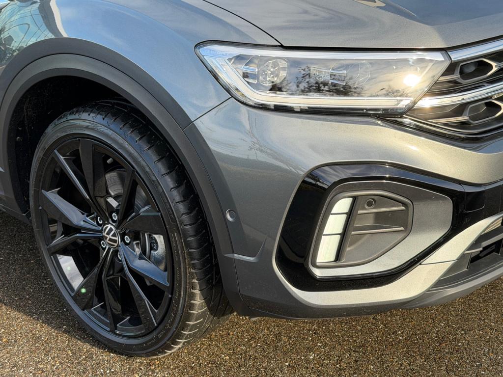 Volkswagen T-roc 1.5 tsi r-line | black style | panoramadak | 19 inch | cam