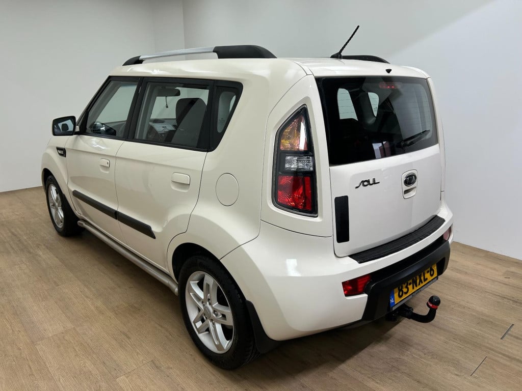 Kia Soul occasion 1.6 x-tra | creme | airco | tweedehands kia soul | carpla