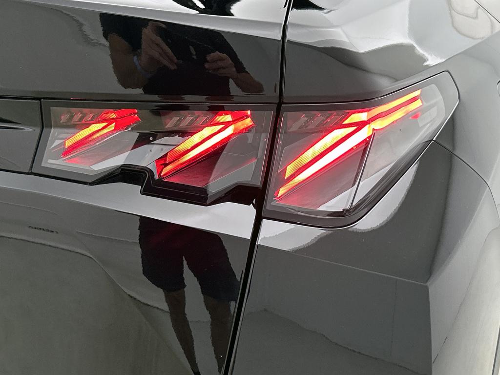 Peugeot 3008 hybrid 145pk automaat gt | rijklaar | elektrische achterklep |