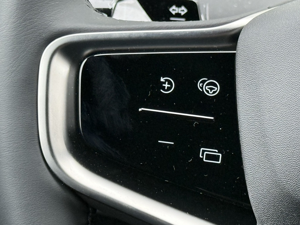 Volvo Ex30 nieuwprijs € 47.826 | extended range plus | climate | 20"