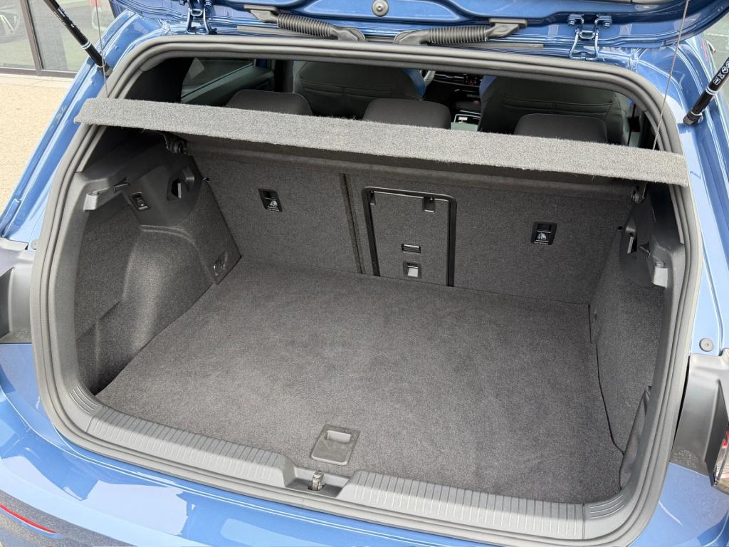 Volkswagen Golf 1.5 ehybrid gte 272pk | black style | trekhaak | iq light |