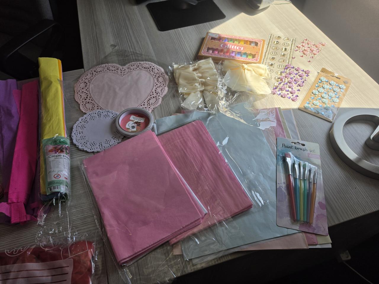 Veel kunstbloemen !!!