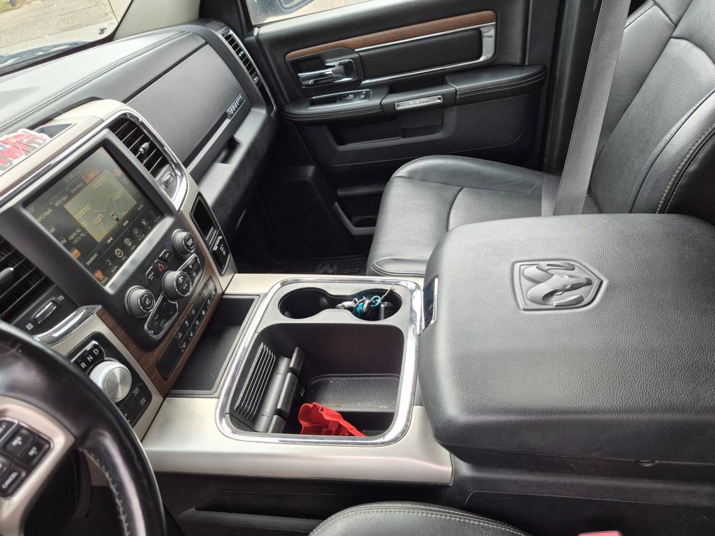 Dodge Ram 1500 5.7 v8 4x4 quad cab 6'4