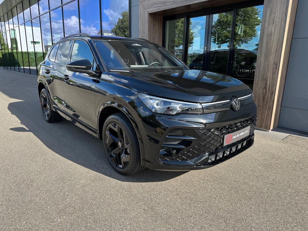 Volkswagen Tiguan 1.5 ehybrid r-line | black line | 360 camera | trekhaak |