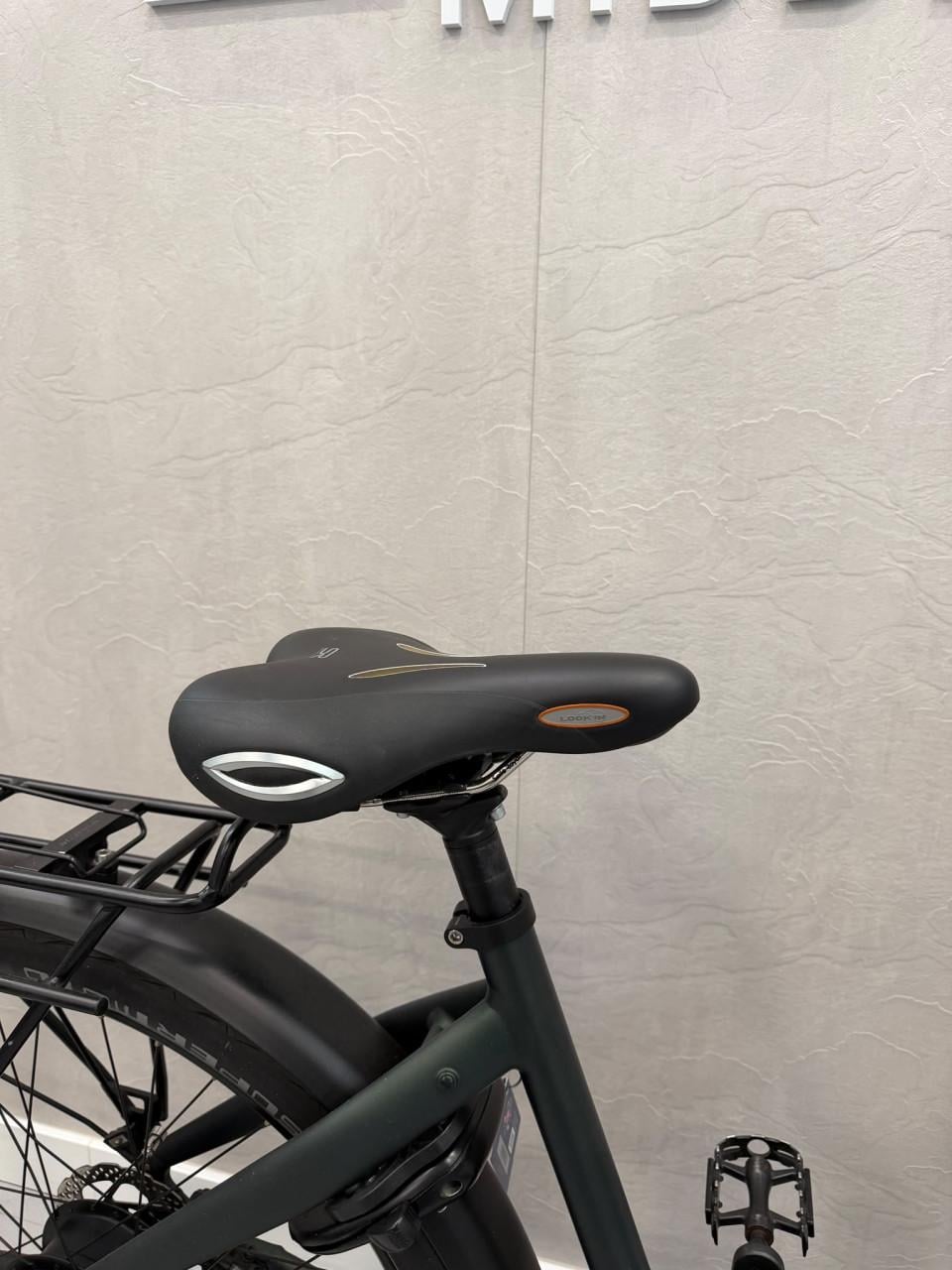 Velo de Ville Bosch Active Line Plus 50CM 7665KM 625WH Belt