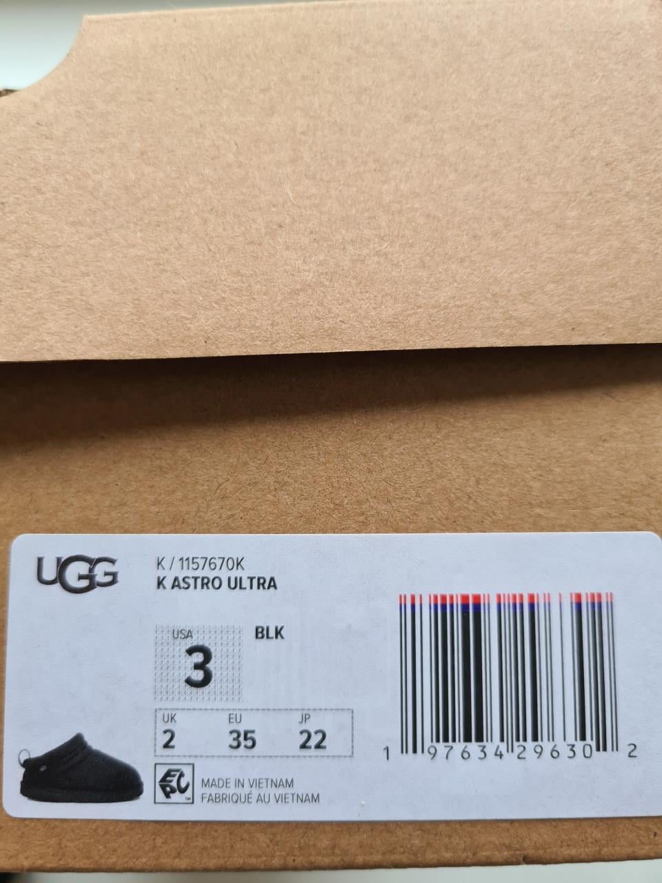 Nieuwe orginele zwarte UGG pantoffels Maat 35