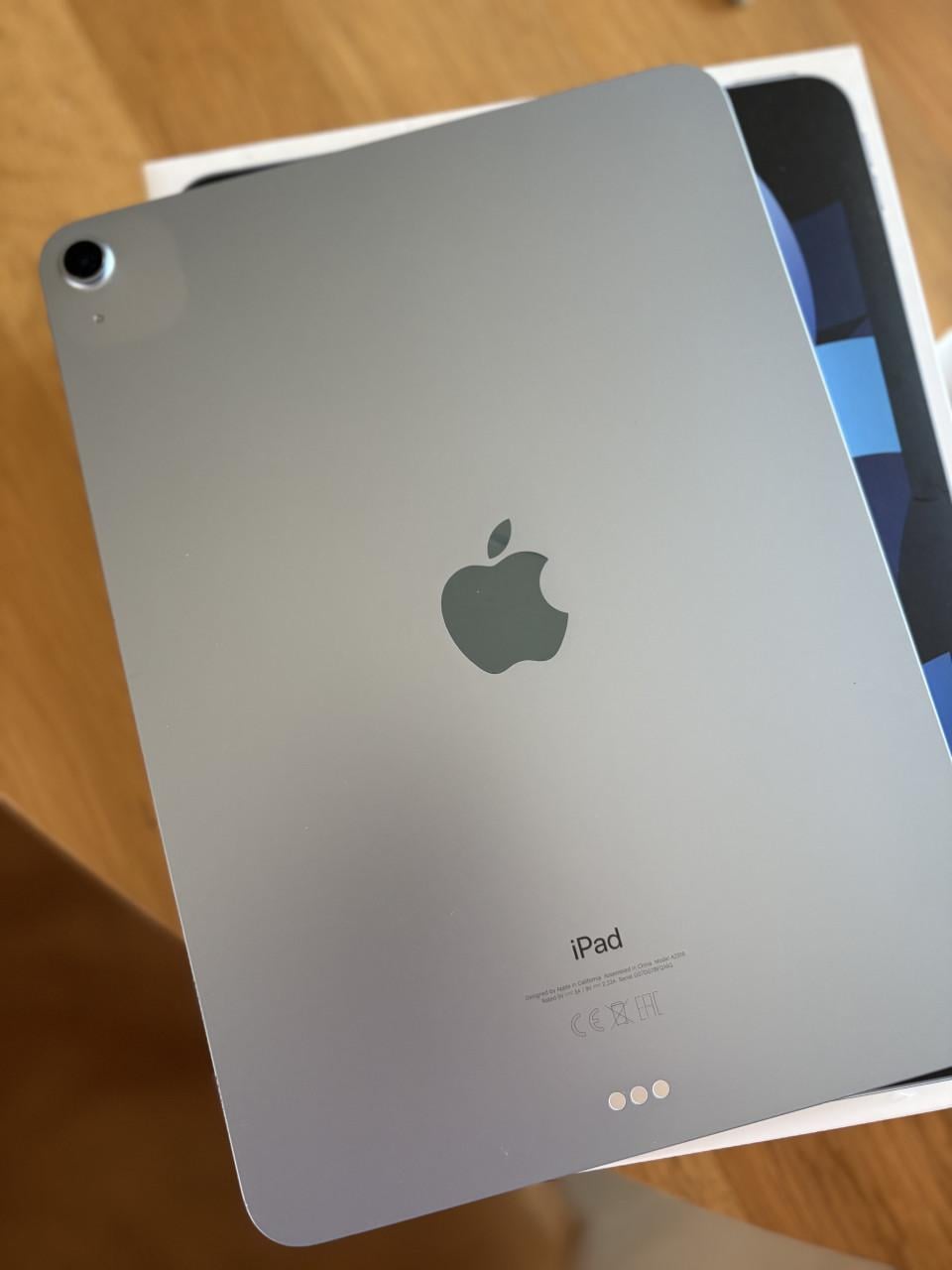 IPad Air (4th generation) Wi-Fi 64 gb