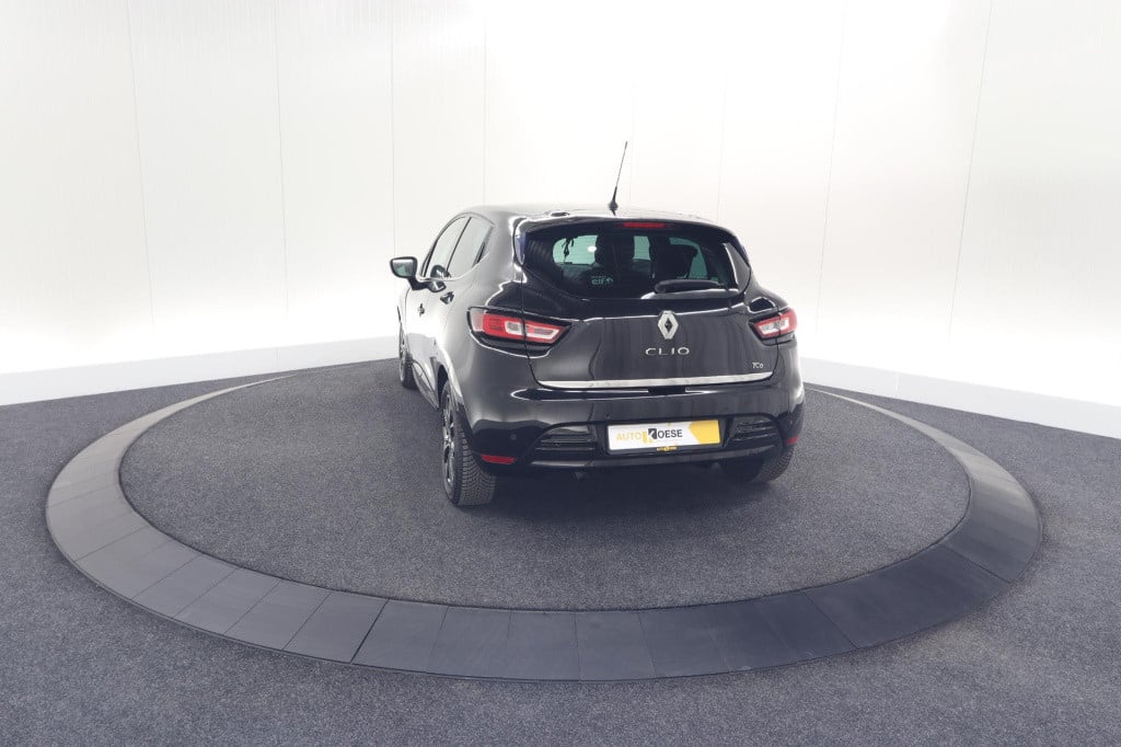 Renault Clio tce 90 intens | camera | navigatie | allseason banden | parkee