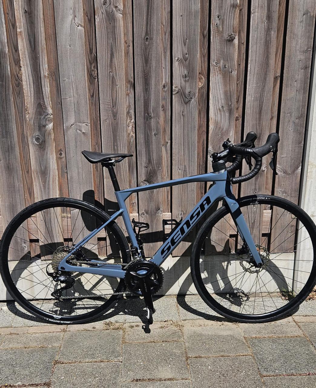 Racefiets Sensa 2025 maat 50 Comp 105 2 x 12