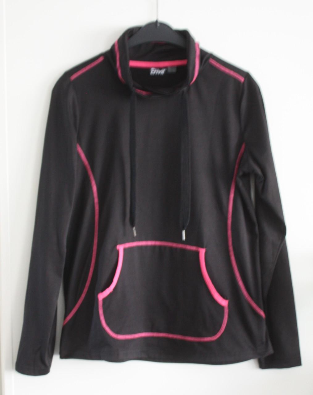 Zwarte sporttrui maat m-42-44