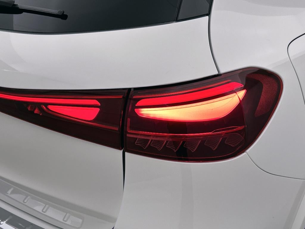 Mercedes-Benz Eqa 250+ business solution amg 71 kwh | trekhaak | nightpakke