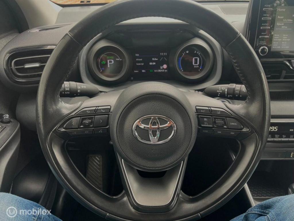 Toyota Yaris 1.5 hybrid dynamic | orig. nl | 1e eig. | btw